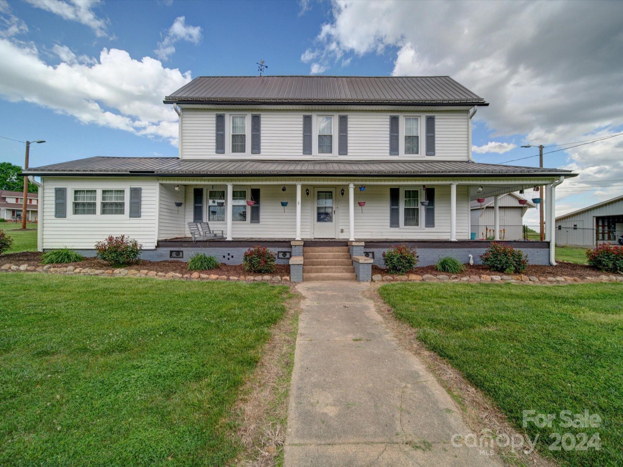 1084 Pisgah Church Road Hiddenite, NC 28636 - Photo 1 of 36 Gallery Image 1