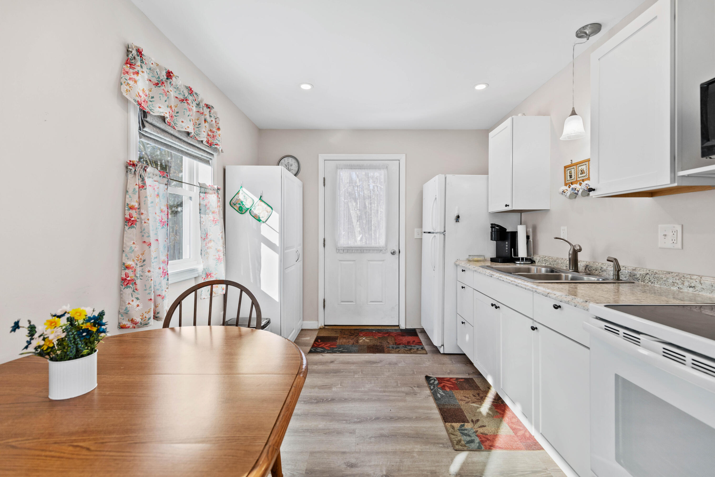 1267 Richville Road Standish, ME 04084 - Photo 13 of 27 1267 Richville Standish_003