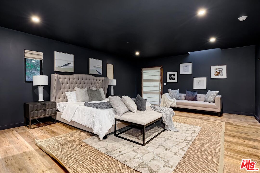 5401 Ostrom Avenue Encino, CA 91316 - Photo 28 of 73