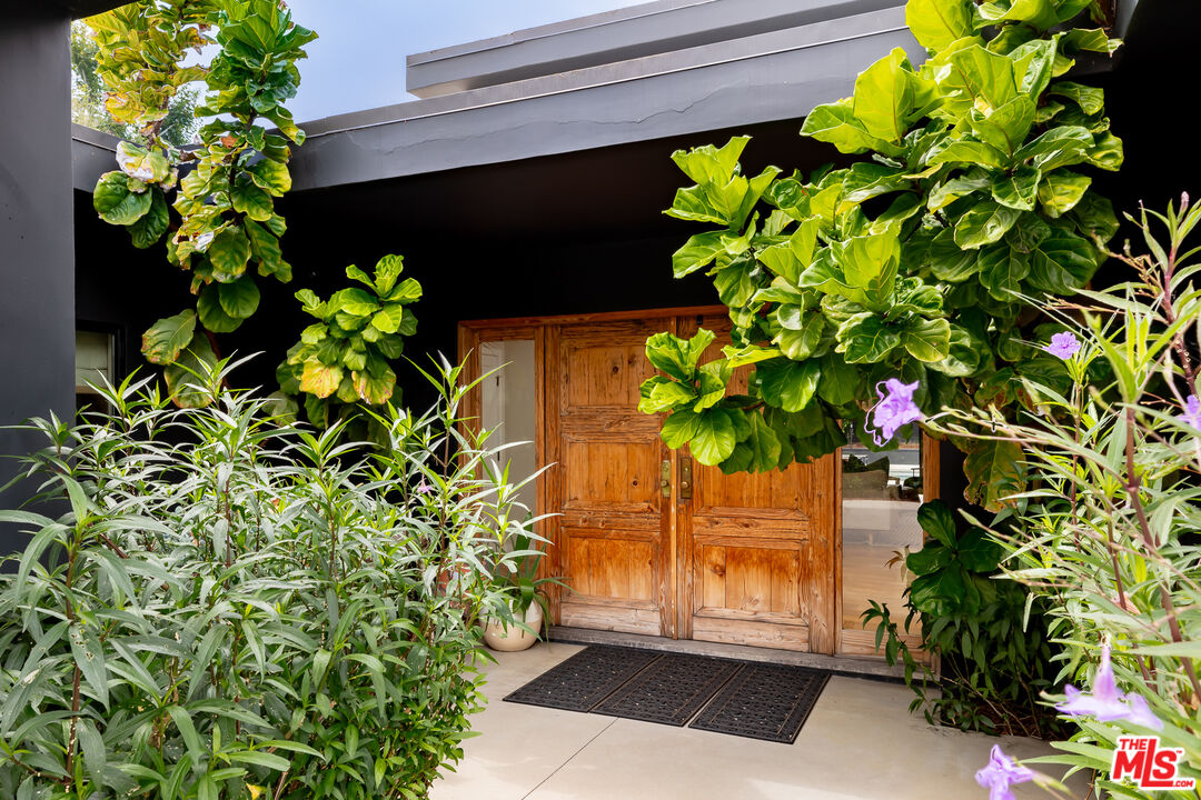 5401 Ostrom Avenue Encino, CA 91316 - Photo 73 of 73
