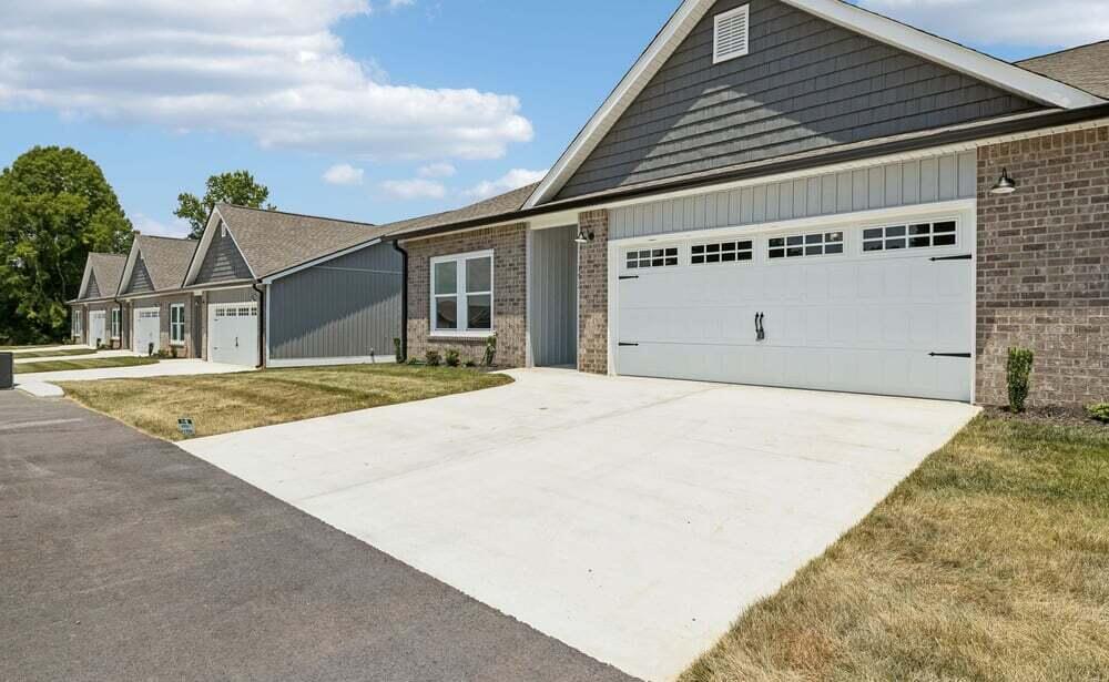 173 Duke Lane Ringgold, GA 30736 - Photo 3 of 51 2-173 Duke Ln Ringgold - 002