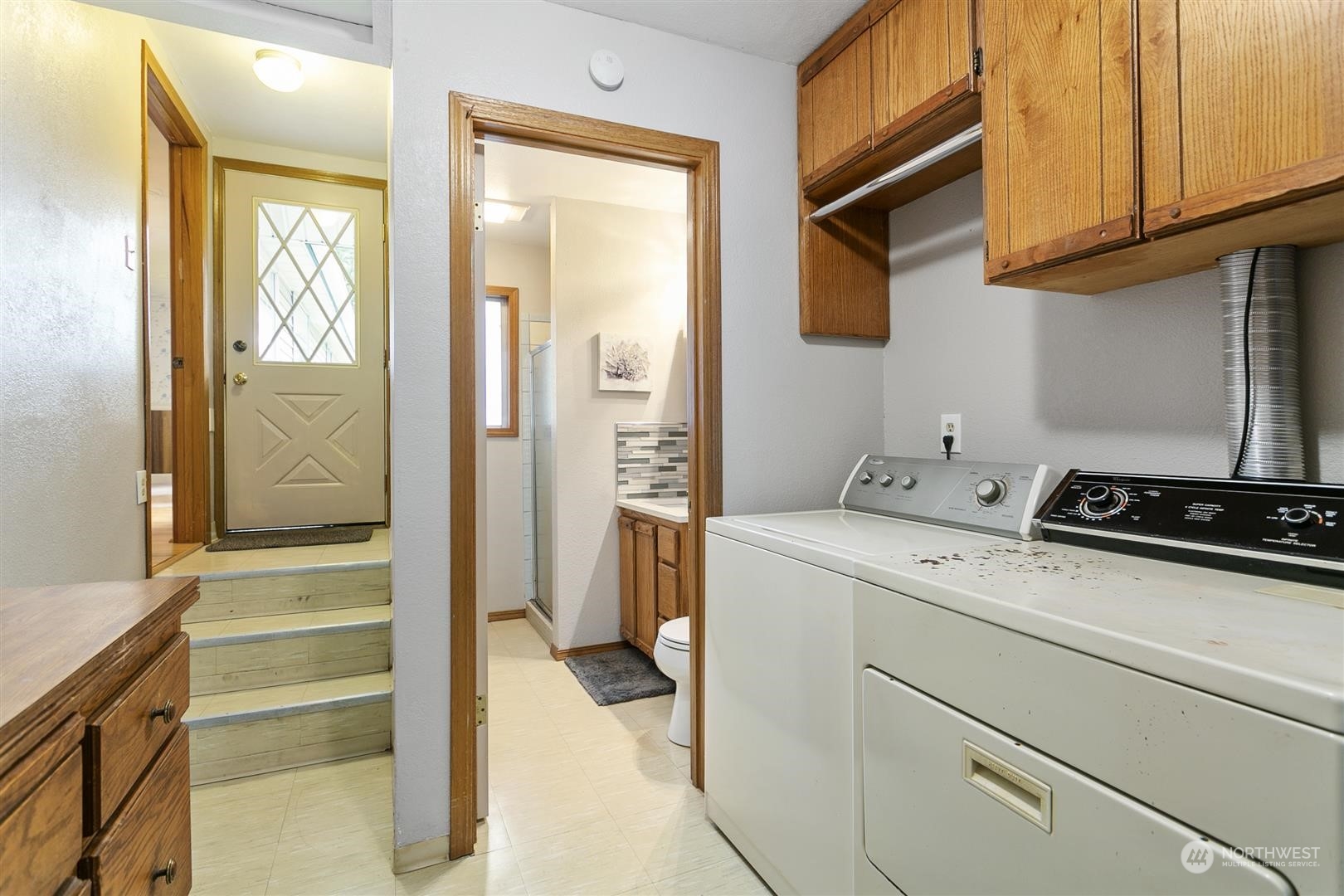 3397 Cedarville Road Bellingham, WA 98226 - Photo 24 of 38 a utility room with closet dryer and washer