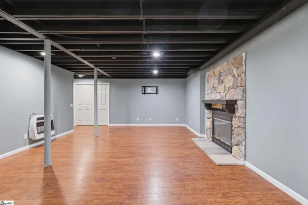 $352,500 | 505 Foxhound Road, Simpsonville, SC 29680