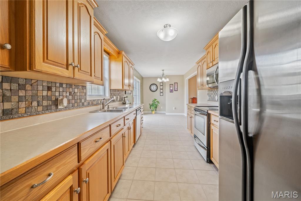 240 Cedar Spring Drive Jackson, MO 63755 - Photo 8 of 42