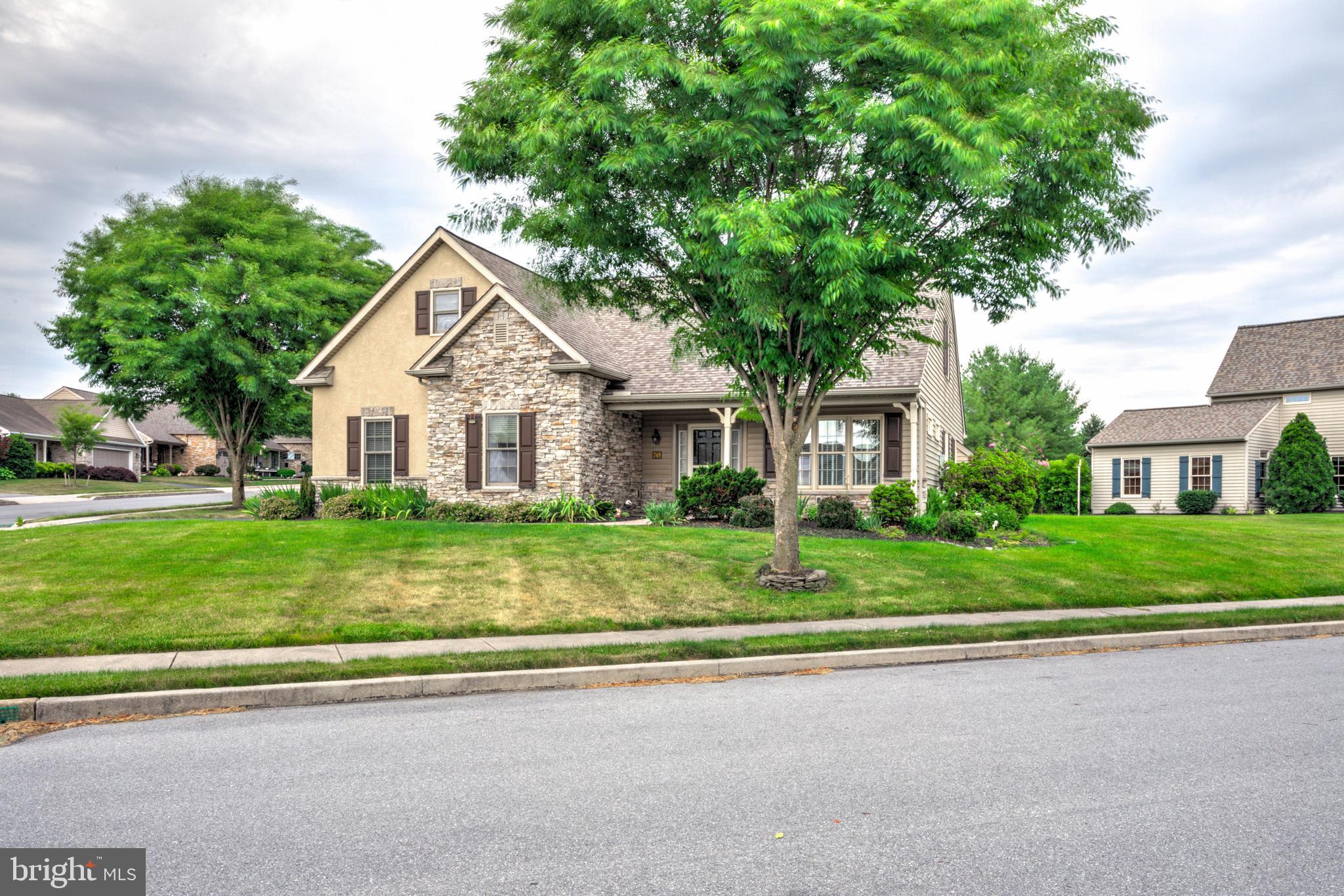 749 Heather Ridge Manheim, PA 17545 - Photo 3 of 57 Charming Home with Lush Landscaping