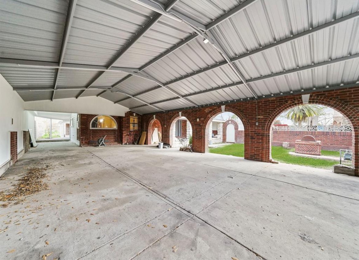 1207 Firnat Street Houston, TX 77022 - Photo 5 of 21 a view of parking area