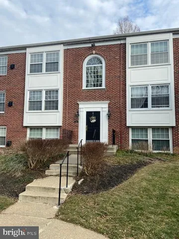 $1,800 | 351 Homeland Southway, Unit 3B, Baltimore, MD 21212