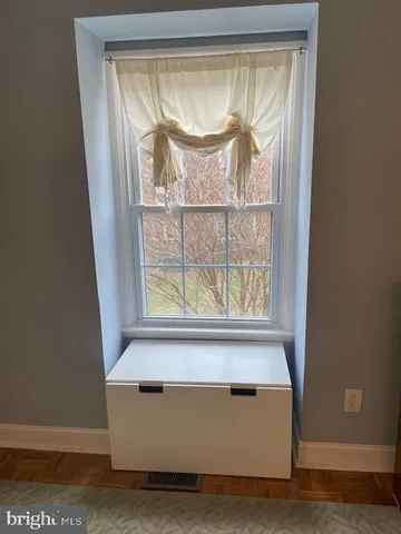 $1,800 | 351 Homeland Southway, Unit 3B, Baltimore, MD 21212