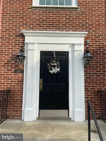 $1,800 | 351 Homeland Southway, Unit 3B, Baltimore, MD 21212