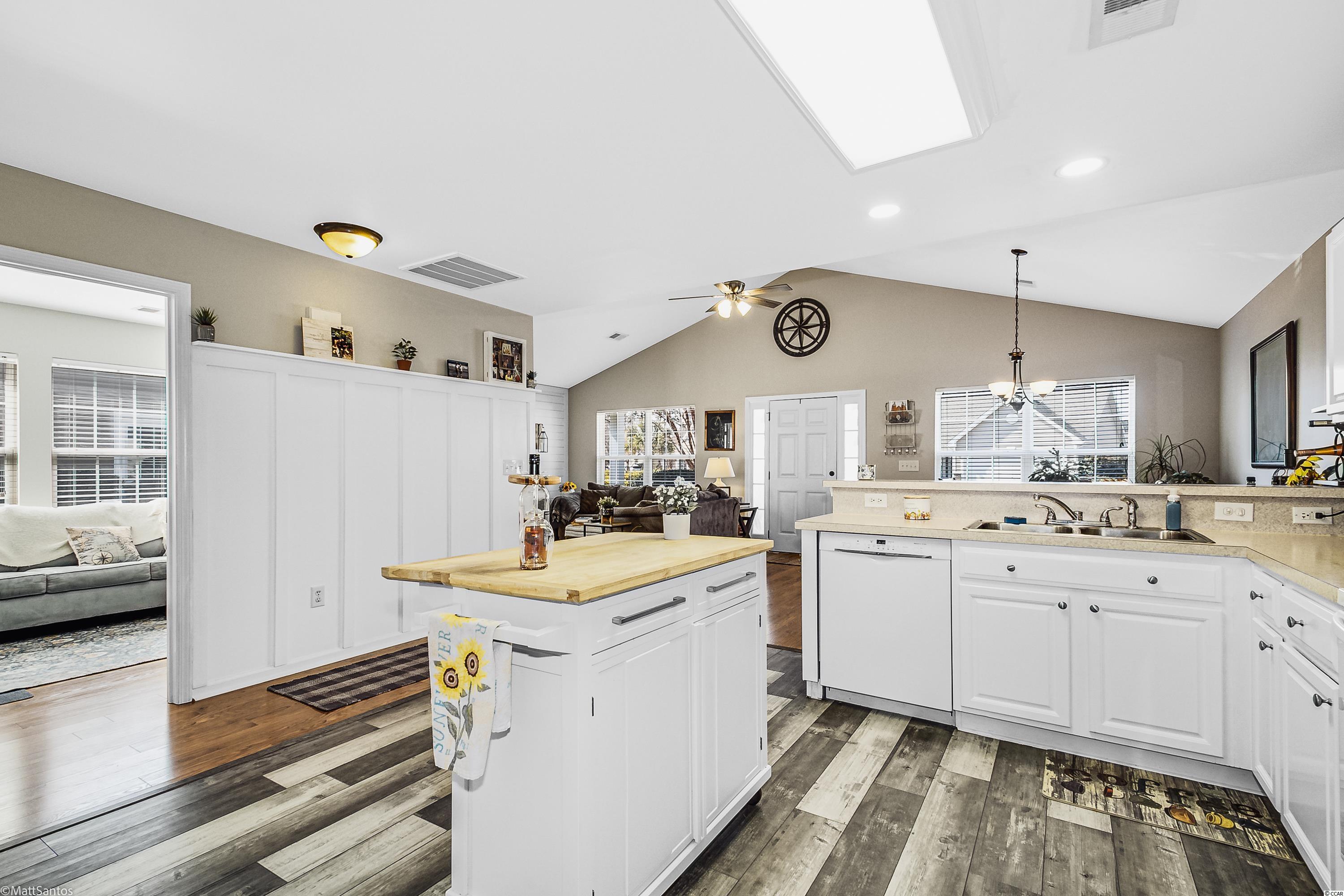 208 Whitchurch Street Murrells Inlet, SC 29576 - Photo 12 of 40 Gallery Image 12