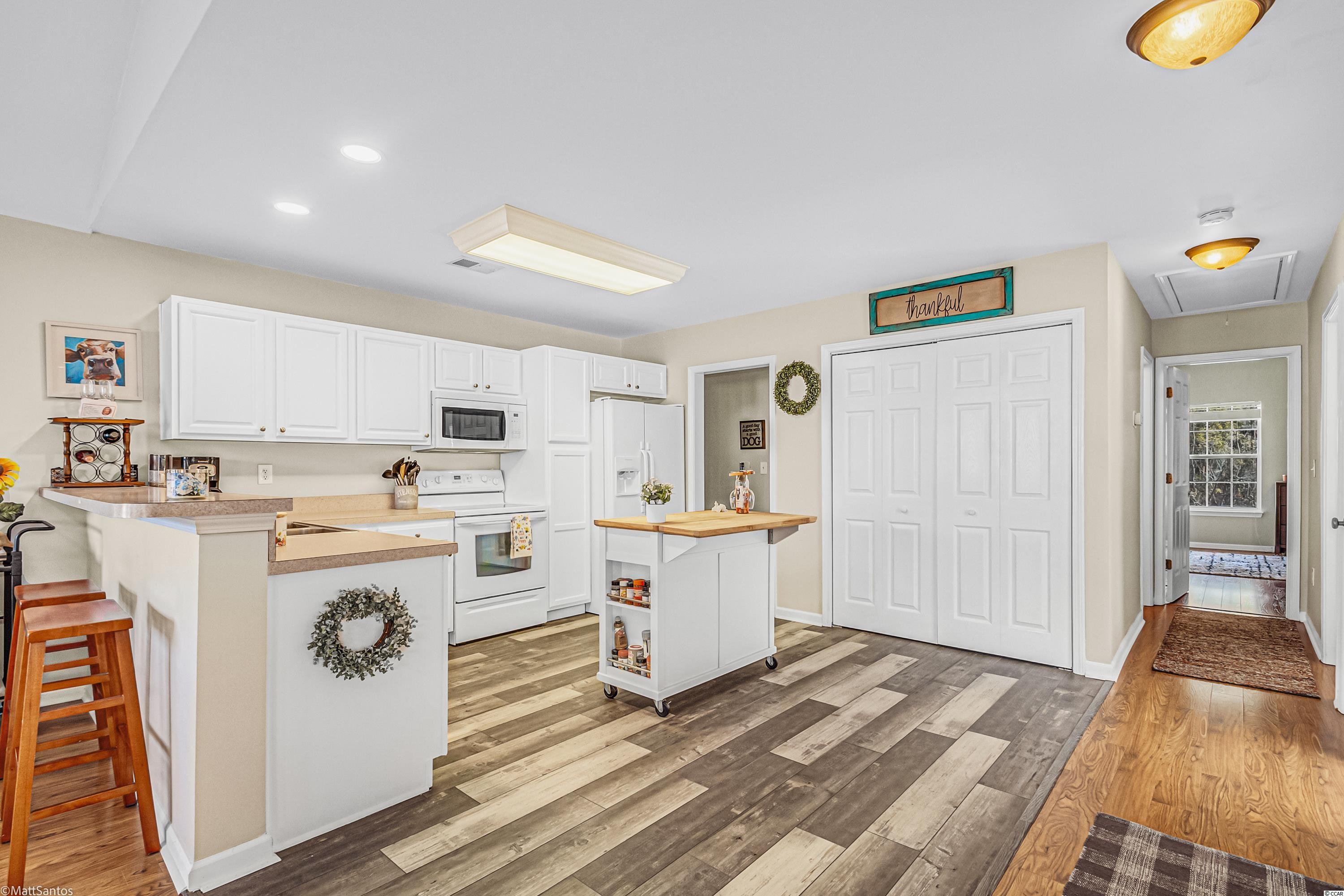 208 Whitchurch Street Murrells Inlet, SC 29576 - Photo 8 of 40 Gallery Image 8
