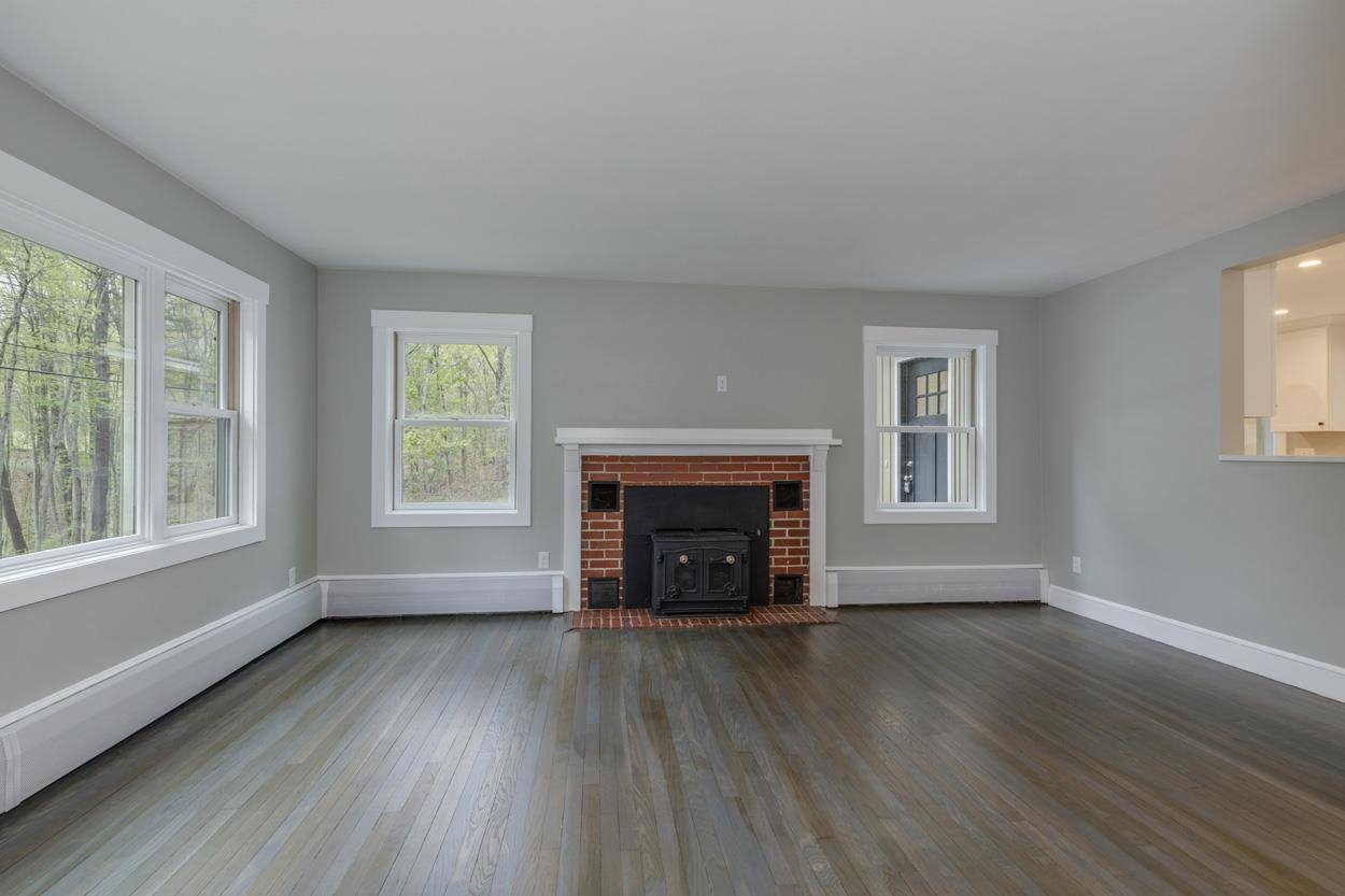 50 Piscataqua Road Dover, NH 03820 - Photo 8 of 37