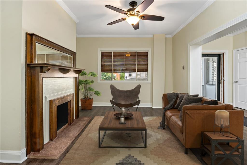 73 Ruth Street Pittsburgh, PA 15211 - Photo 2 of 27 Gallery Image 2