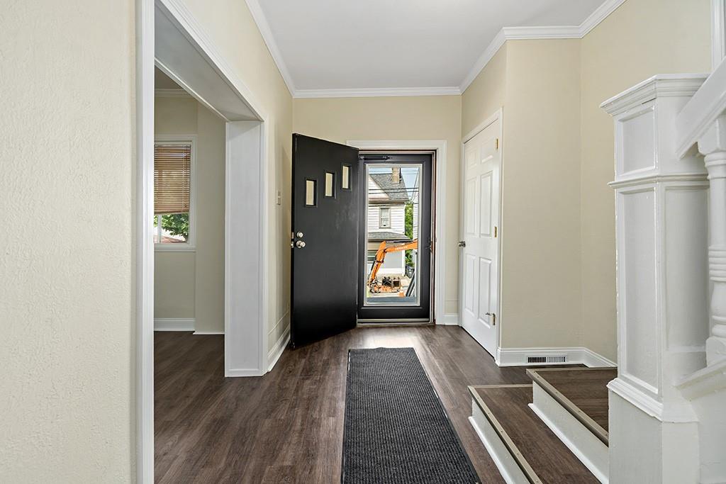 73 Ruth Street Pittsburgh, PA 15211 - Photo 4 of 27 Gallery Image 4