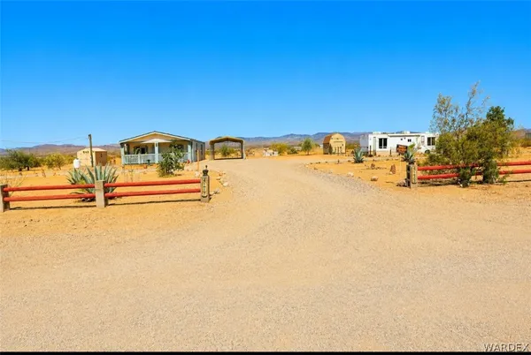 $325,000 | 4117-4135 Cibola Road, Unit 59, Golden Valley, AZ 86413