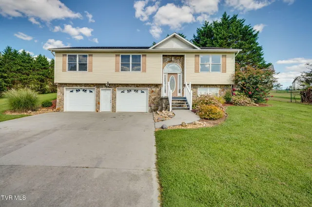 $310,000 | 174 East Ridges Drive, Chuckey, TN 37641