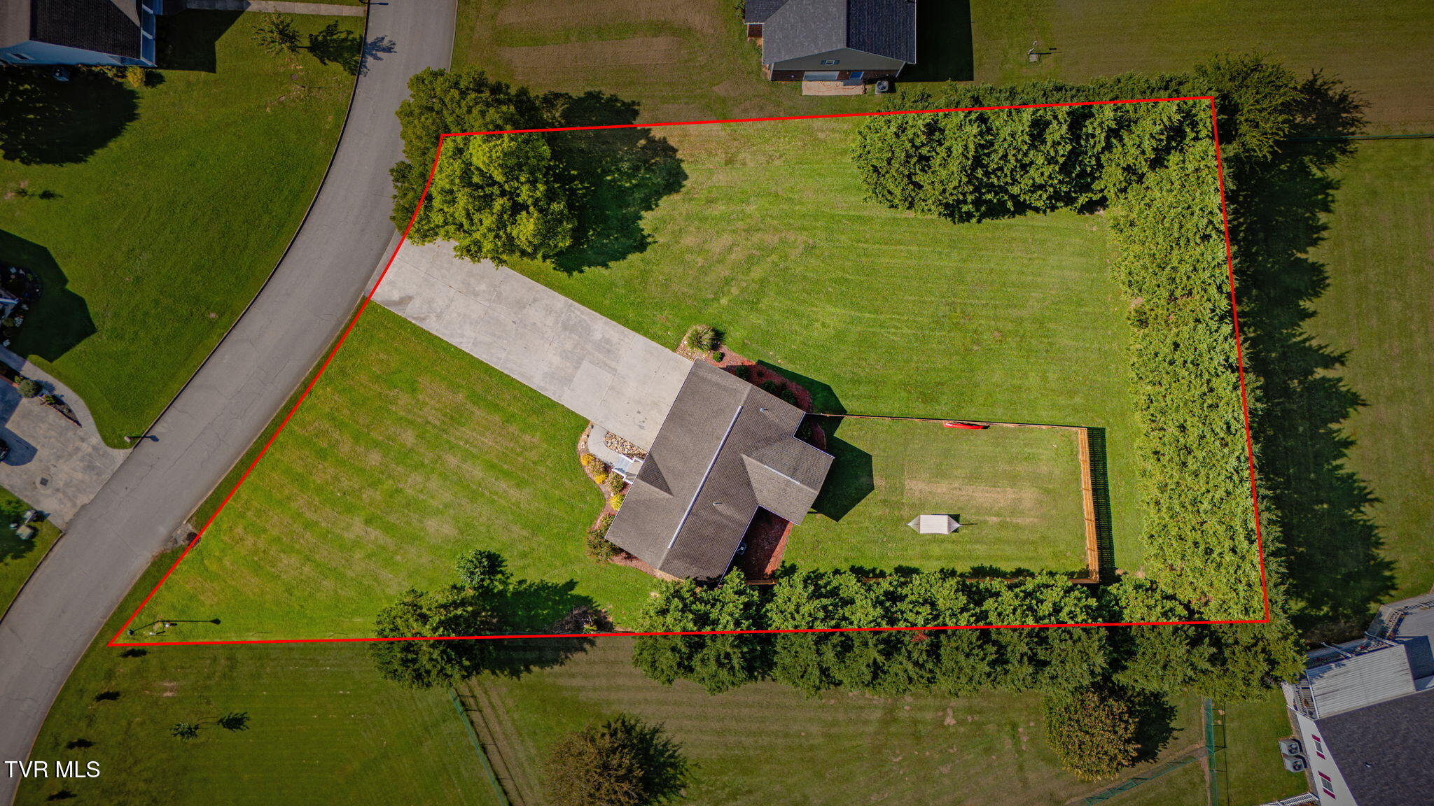 174 East Ridges Drive Chuckey, TN 37641 - Photo 27 of 32 105a