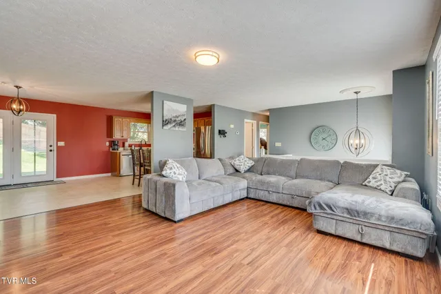 $310,000 | 174 East Ridges Drive, Chuckey, TN 37641