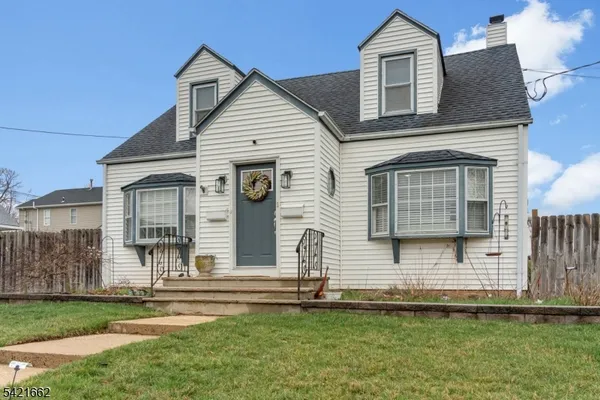 $2,000 | 11 Czaplicki Street, Manville, NJ 08835