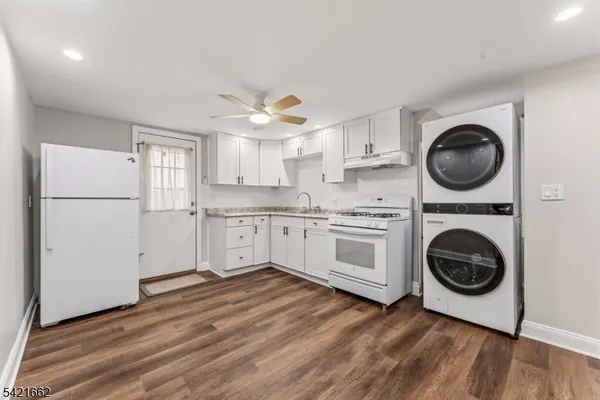$2,000 | 11 Czaplicki Street, Manville, NJ 08835