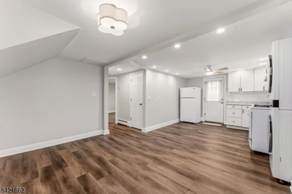 $2,000 | 11 Czaplicki Street, Manville, NJ 08835