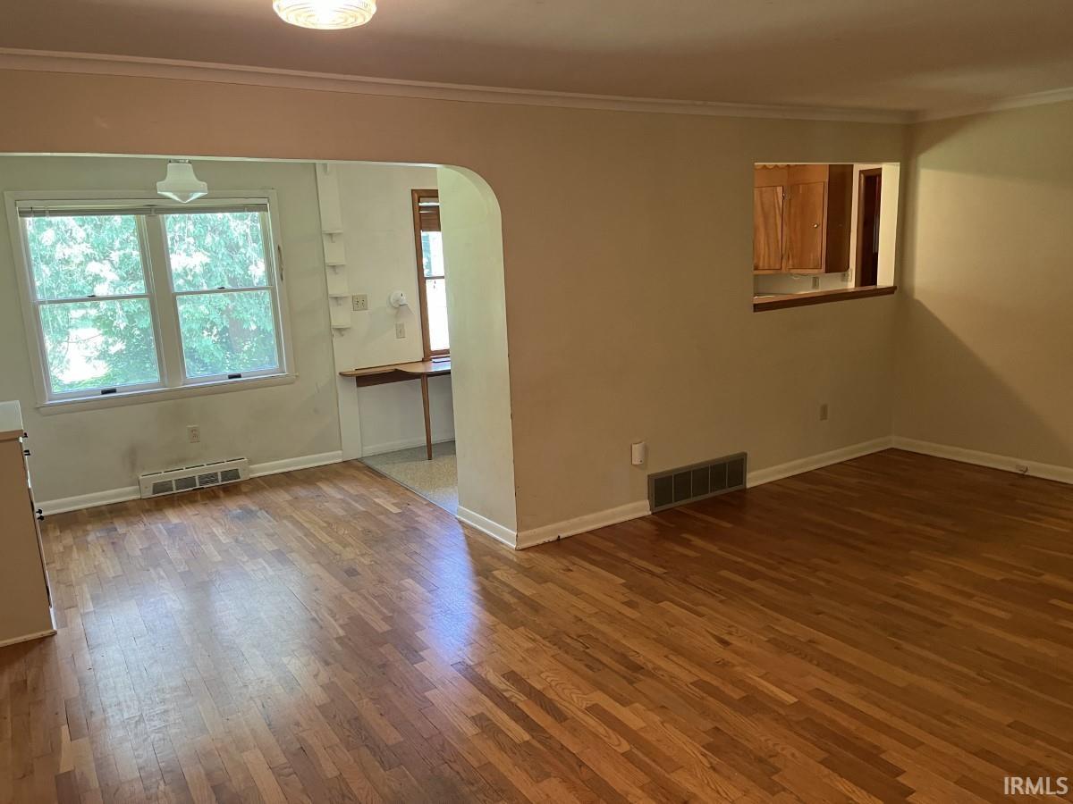 211 Carter Road Goshen, IN 46526 - Photo 5 of 27 Gallery Image 5