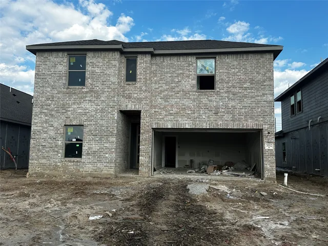 $304,990 | 3552 Atlas Pt Lane, Angleton, TX 77515
