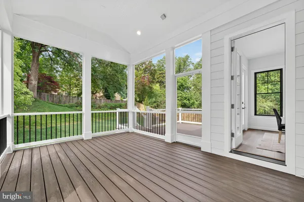 $2,249,900 | 613 Blackstone Terrace Northwest, Vienna, VA 22180