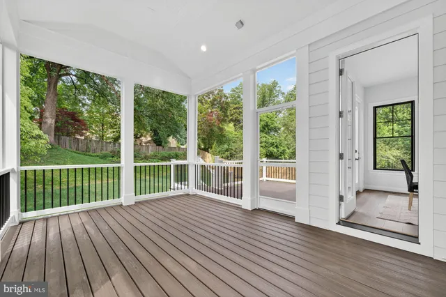 $2,249,900 | 613 Blackstone Terrace Northwest, Vienna, VA 22180