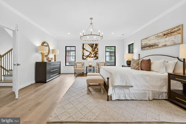 $2,249,900 | 613 Blackstone Terrace Northwest, Vienna, VA 22180