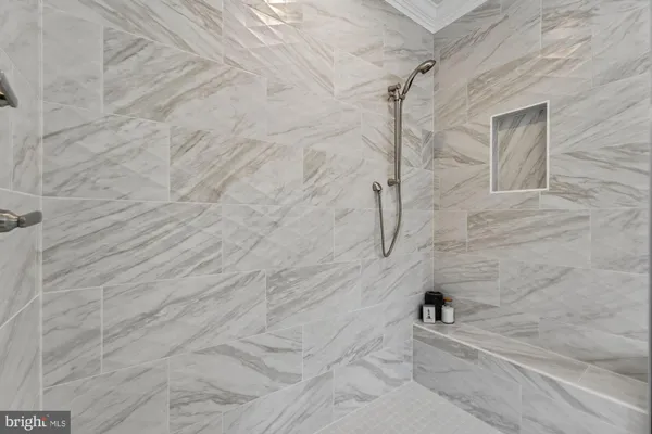 $2,249,900 | 613 Blackstone Terrace Northwest, Vienna, VA 22180