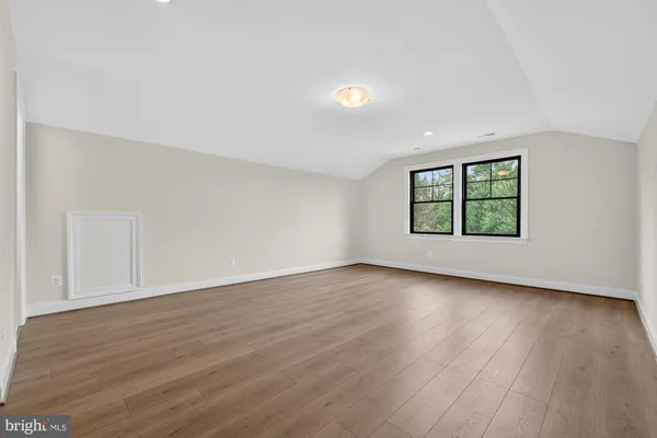 $2,249,900 | 613 Blackstone Terrace Northwest, Vienna, VA 22180