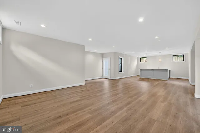 $2,249,900 | 613 Blackstone Terrace Northwest, Vienna, VA 22180