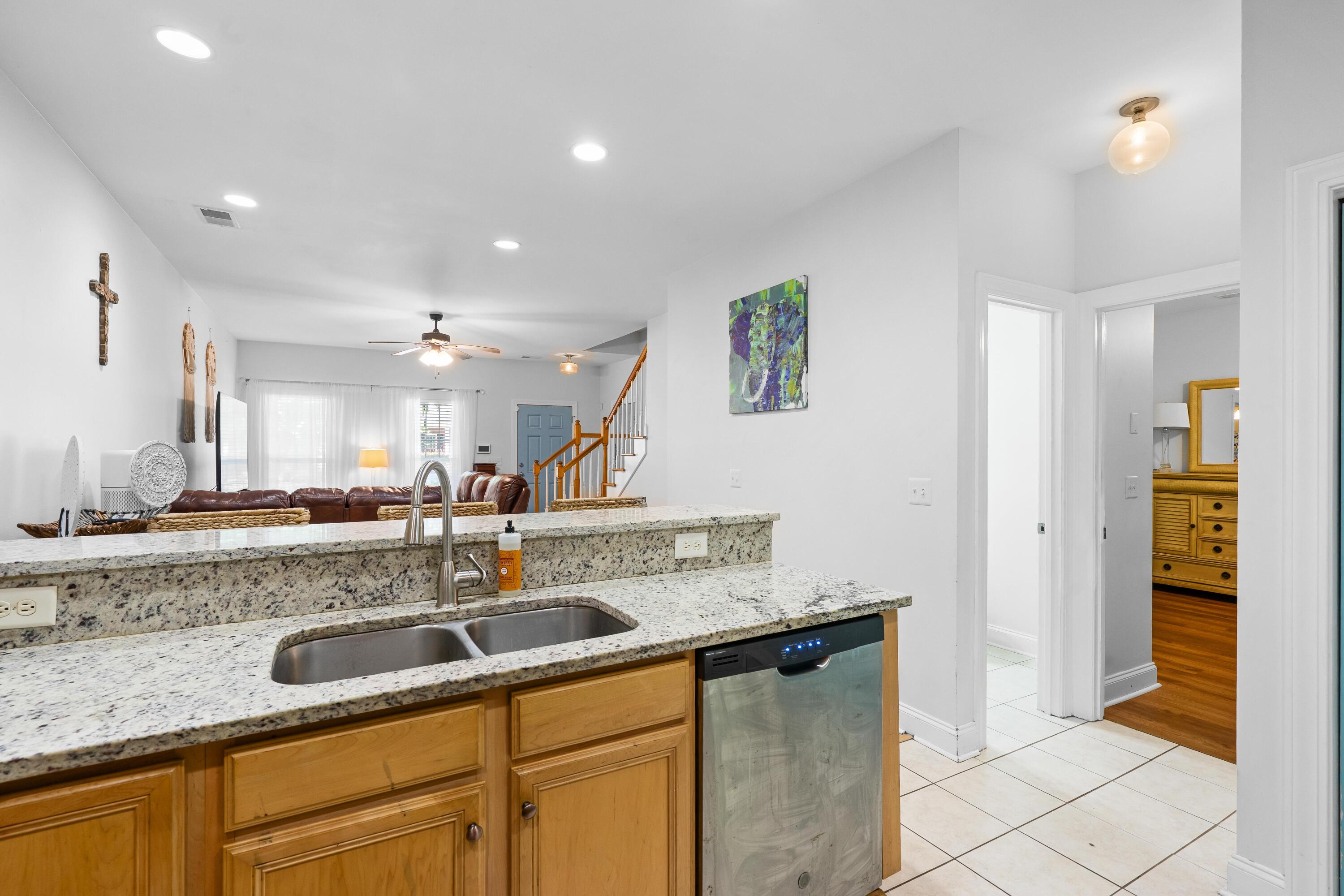 117 Steeple Point Court Summerville, SC 29485 - Photo 15 of 45 DSC08335