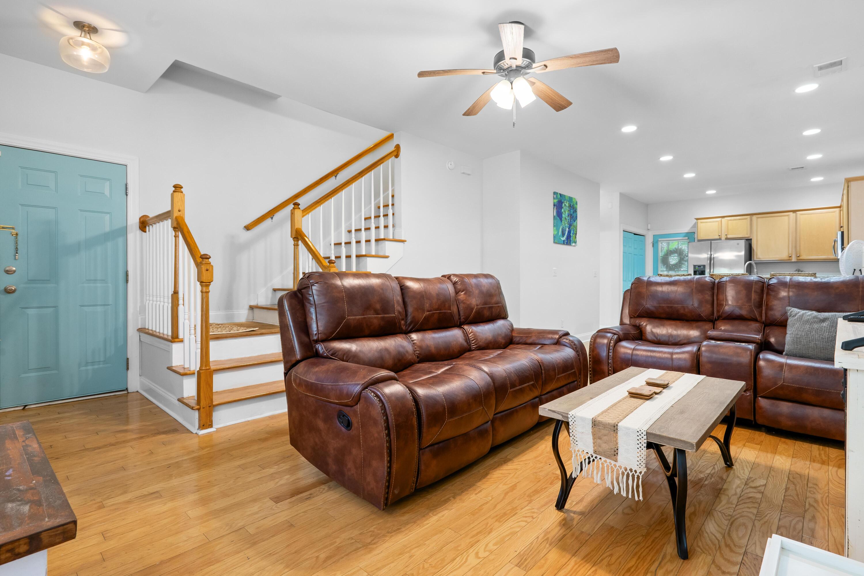 117 Steeple Point Court Summerville, SC 29485 - Photo 3 of 45 DSC08302