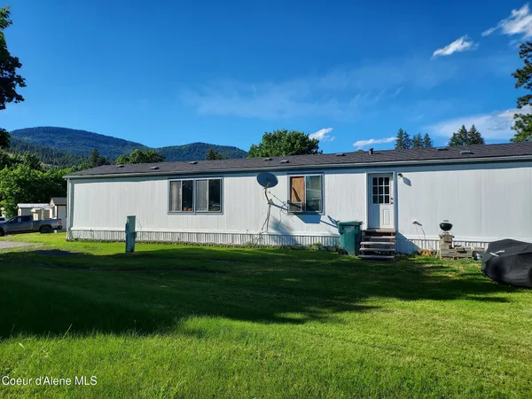 $99,900 | 8270 West Meadow Brook Circle, Rathdrum, ID 83858