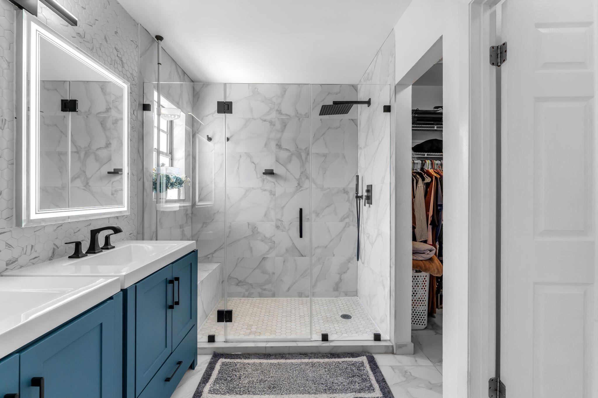 13860 Southwest 102nd Terrace Miami, FL 33186 - Photo 20 of 39 a bathroom with a shower sink and mirror