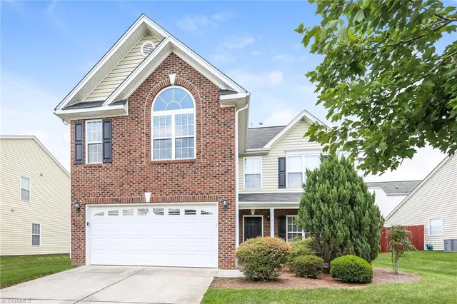 $2,125 | 5902 Laurel Creek Court, Greensboro, NC 27405