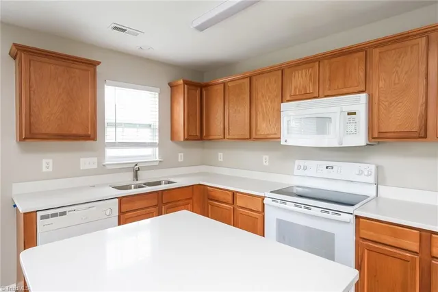 $2,125 | 5902 Laurel Creek Court, Greensboro, NC 27405