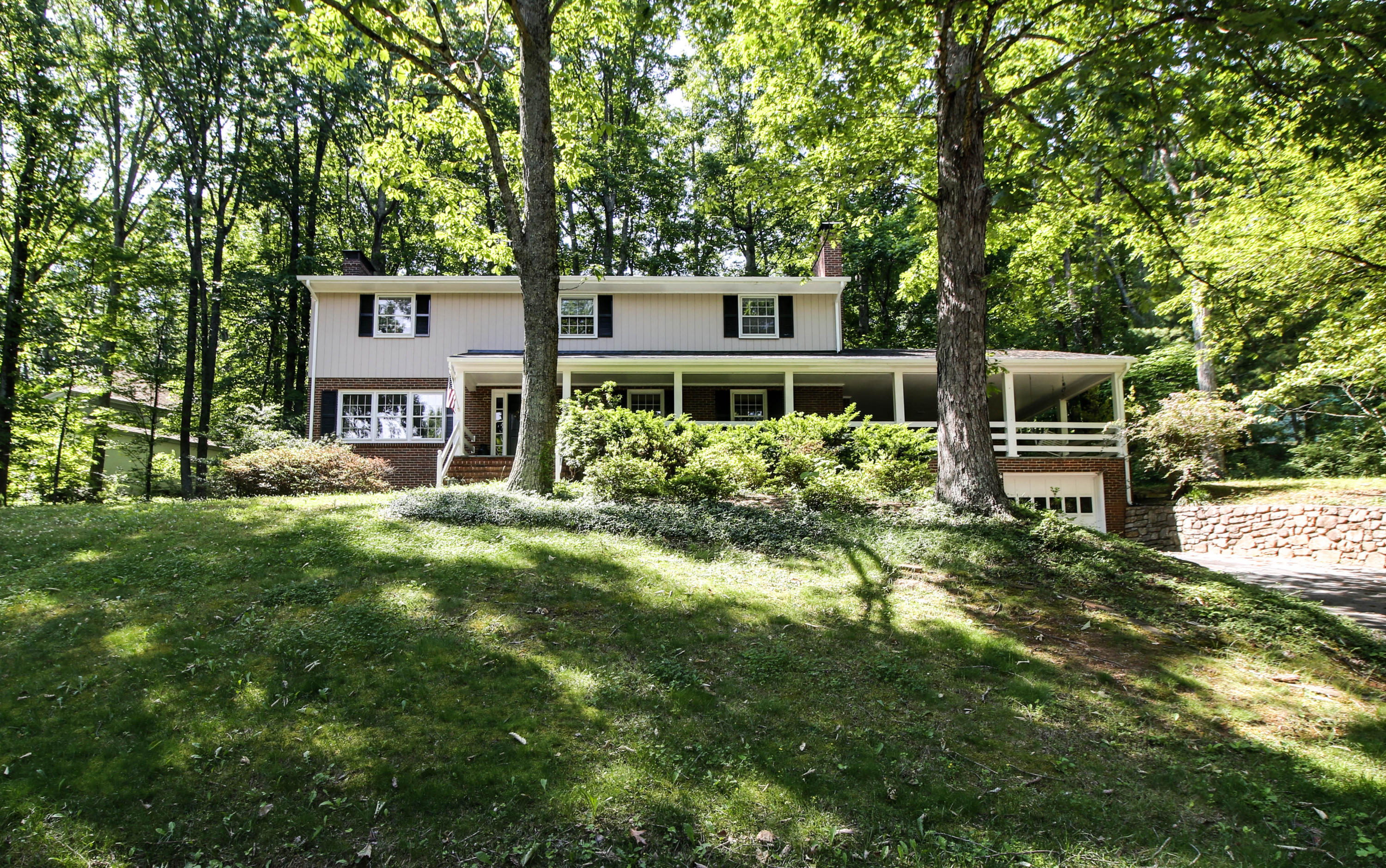 5112 Red Stag Road Roanoke, VA 24018 - Photo 1 of 49 _MG_2836_37_38_39_40