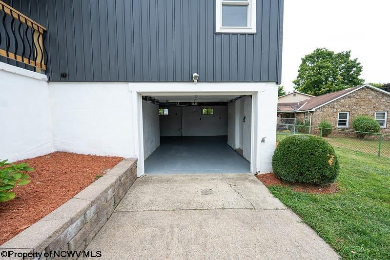 1613 Clifton Road Fairmont, WV 26554 - Photo 43 of 44 Gallery Image 43
