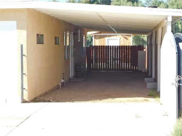 $150,000 | 25516 Agate Road, Barstow, CA 92311