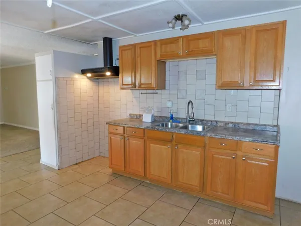 $150,000 | 25516 Agate Road, Barstow, CA 92311