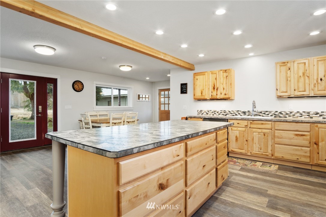 2349 Clark Road Raymond, WA 98577 - Photo 9 of 25 Gallery Image 9