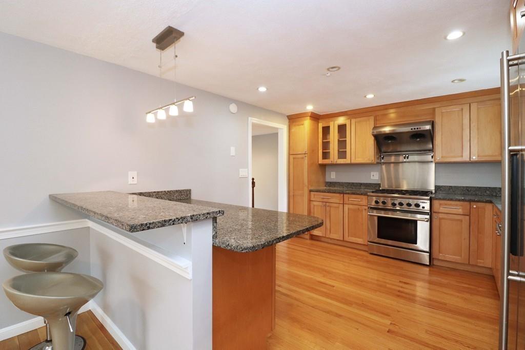 6 Mohawk Road Andover, MA 01810 - Photo 11 of 42 Gallery Image 11
