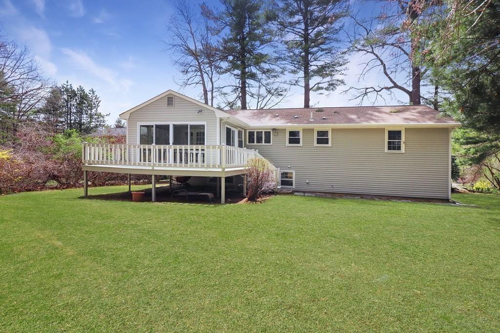 6 Mohawk Road Andover, MA 01810 - Photo 3 of 42 Gallery Image 3