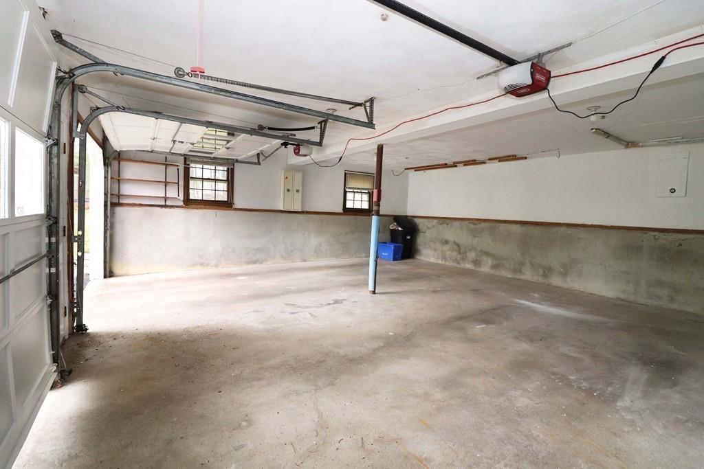 6 Mohawk Road Andover, MA 01810 - Photo 38 of 42 Gallery Image 38