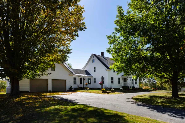 $935,000 | 52 Farr Road, Lebanon, NH 03766