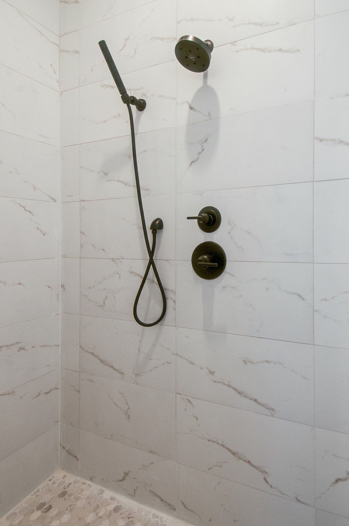 556 Rosedale Avenue, Unit 1 Nashville, TN 37211 - Photo 17 of 33 a bathroom with a shower