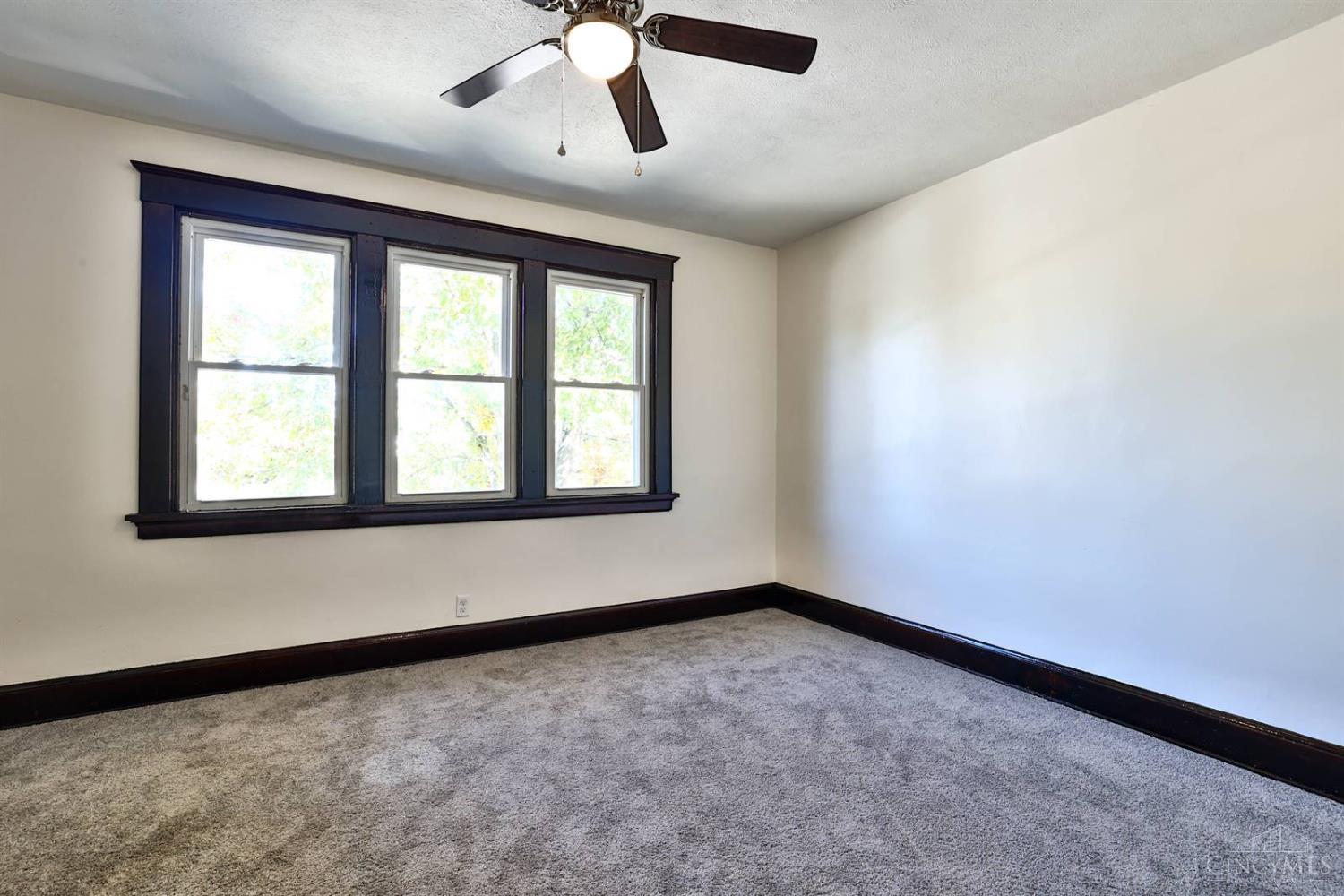 4775 Rapid Run Road Cincinnati, OH 45238 - Photo 20 of 34